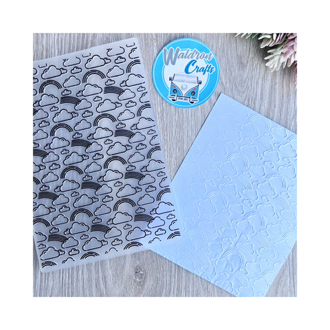 Carpeta de Embossing Arcoíris + Nubes